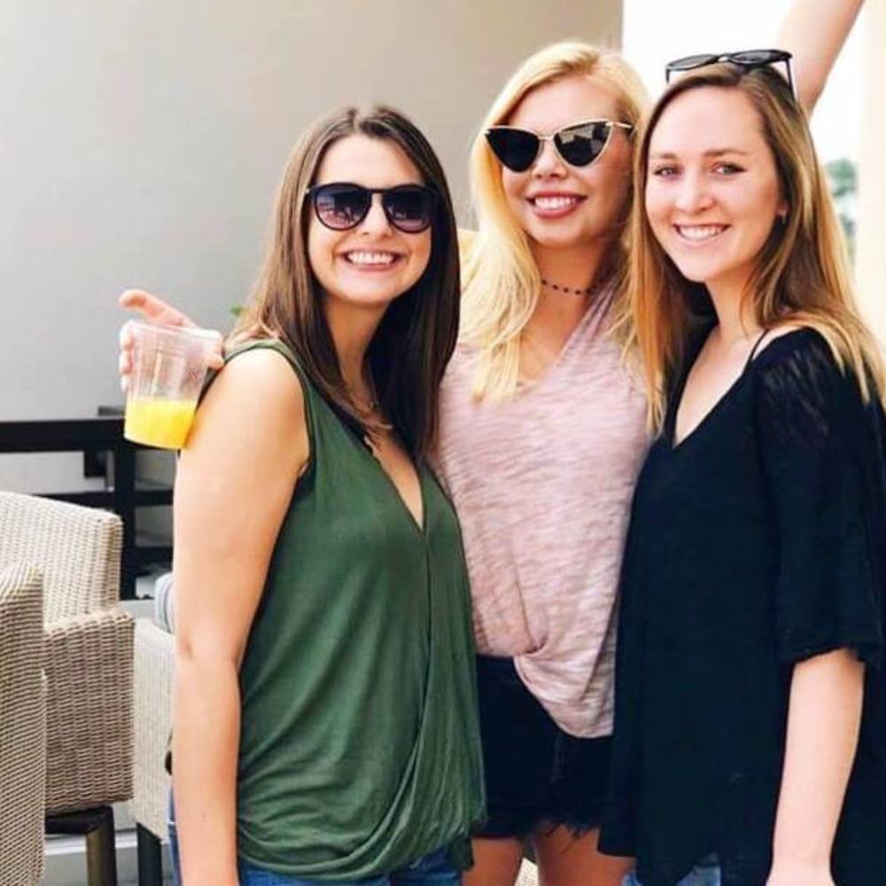 Meet your Posher, Whitley